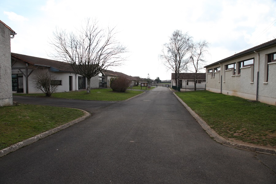 Ecole primaire Celles extérieur