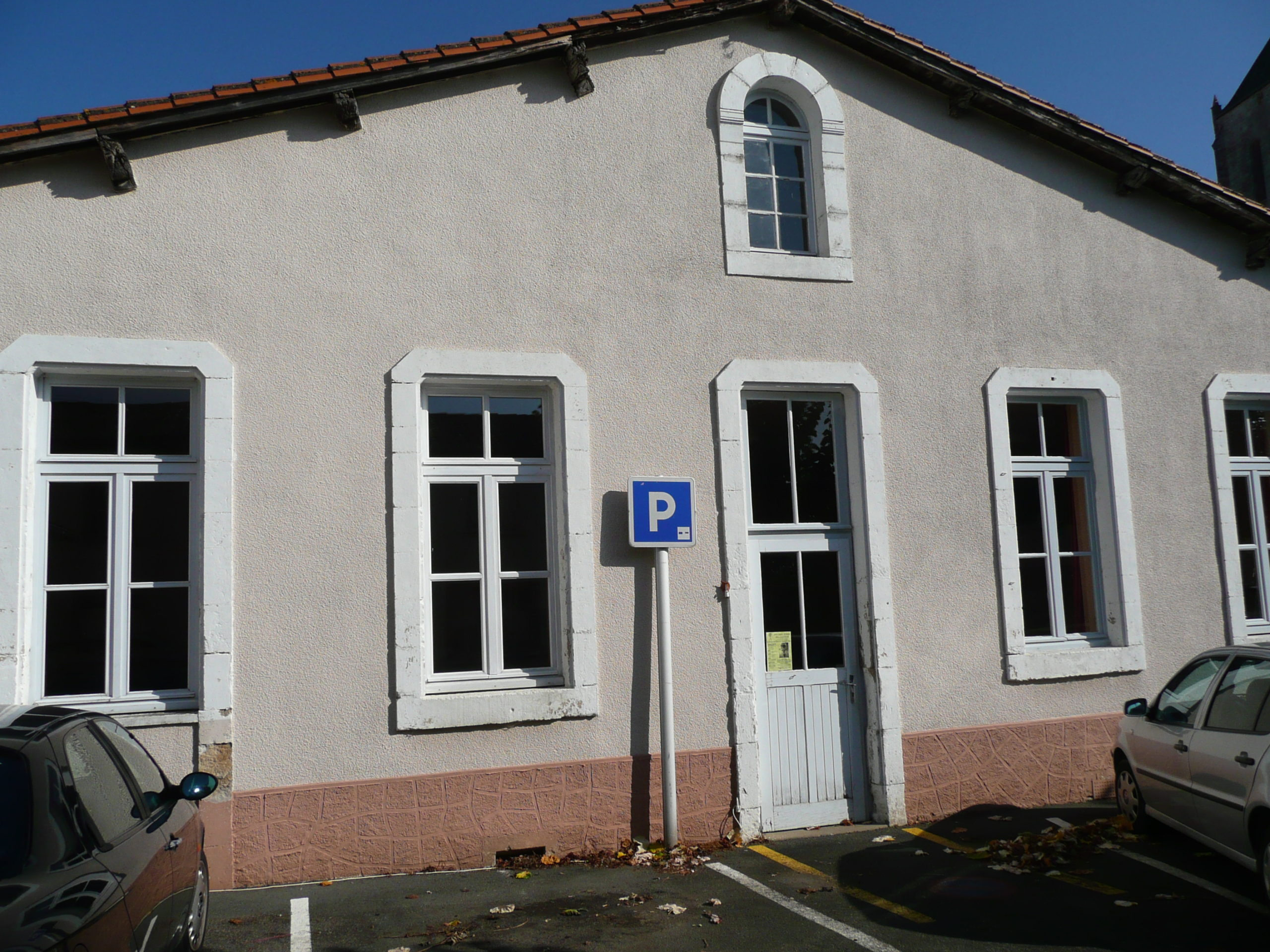 Salle Poste Extérieur
